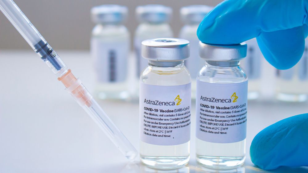 Která vakcína je ta pravá a co s vámi udělá? Vědci odpovídají na klíčové otázky